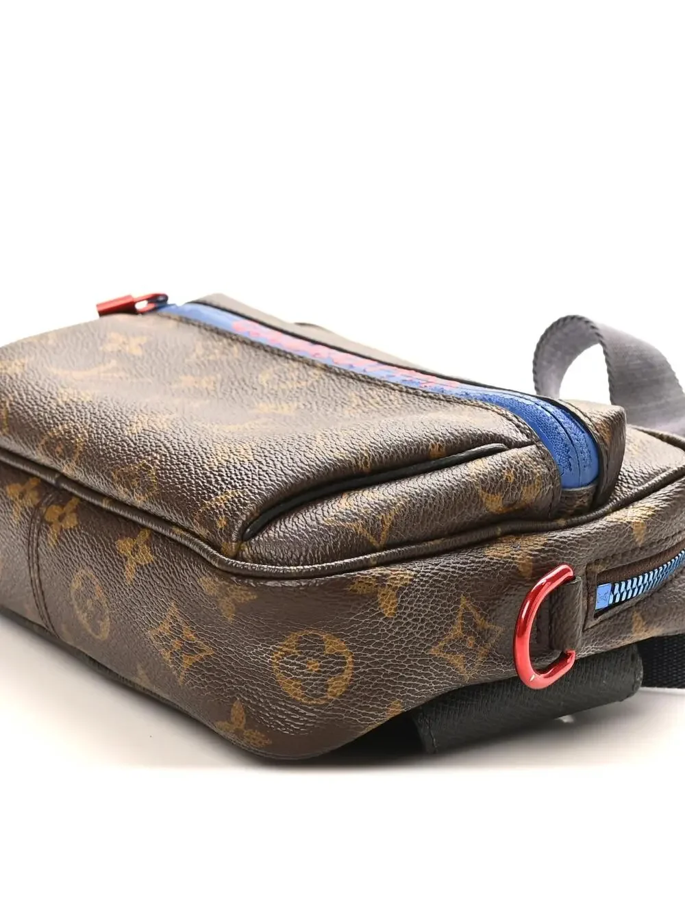 Louis Vuitton Outdoor Messenger Pm #341065L75B